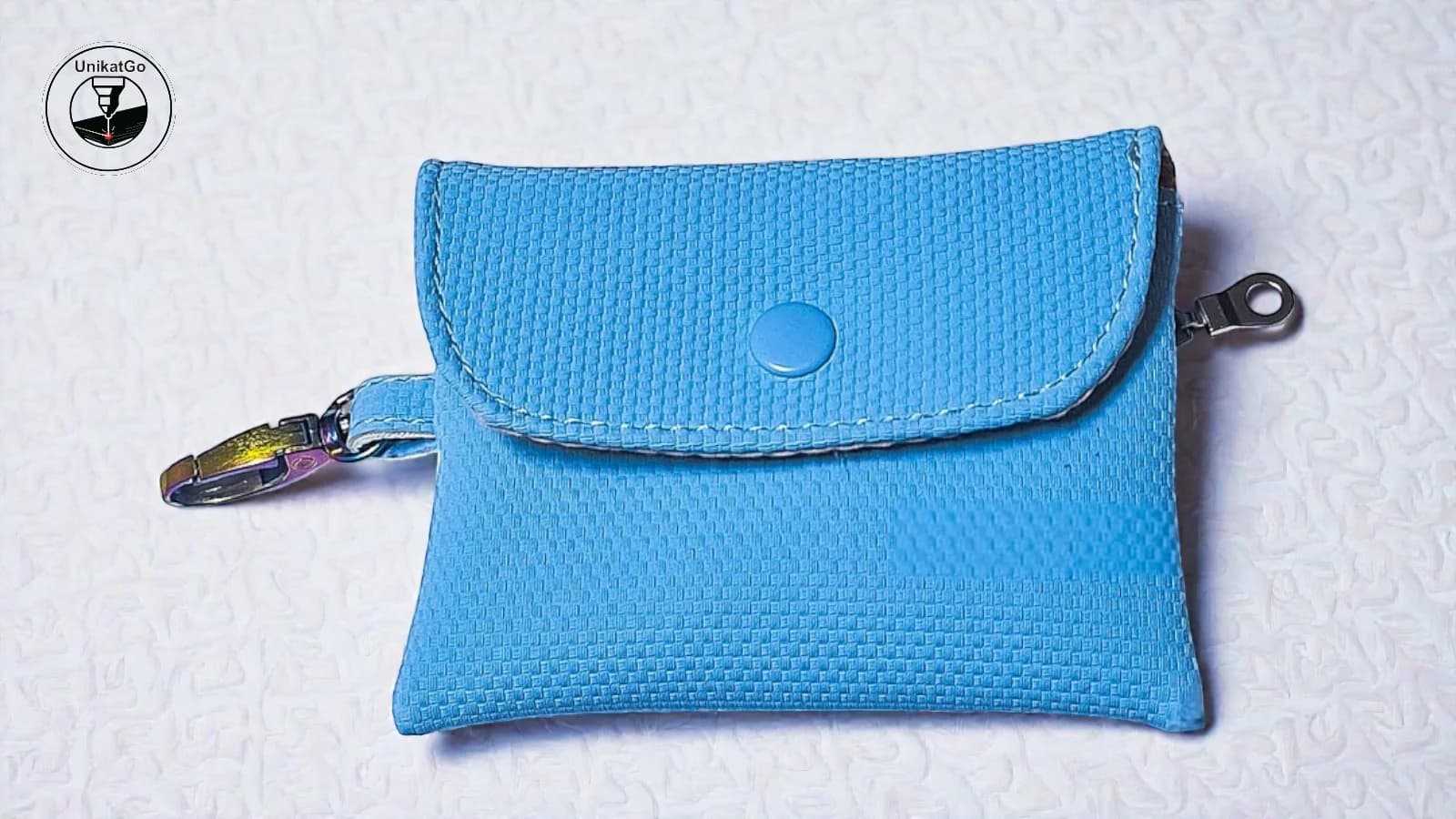 Modra - UnikatGo - unikatna darila - unikatna darila, graviranje po meri, lasersko graviranje