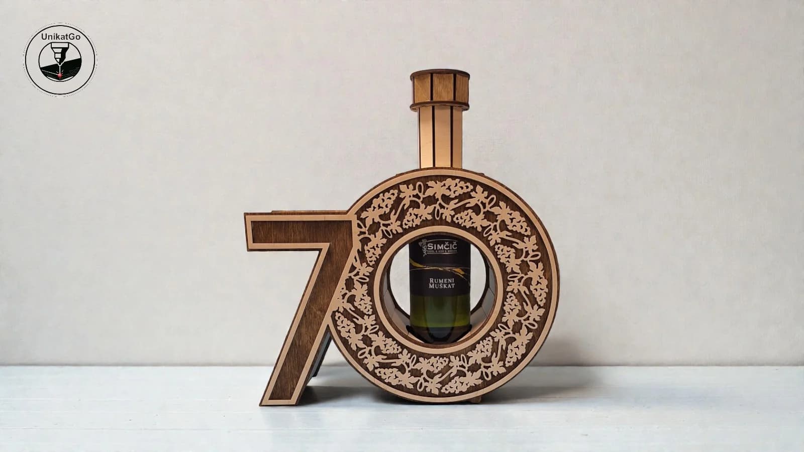 Vinski jubilej - Box za vino v obliki jubilejne številke - UnikatGo - unikatna darila - unikatna darila, graviranje po meri, lasersko graviranje